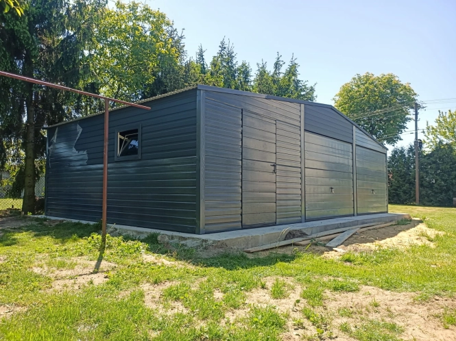 garaz-blaszany-9x5,5m-dwuskad-pomieszczenie-gospodarcze-7.jpg