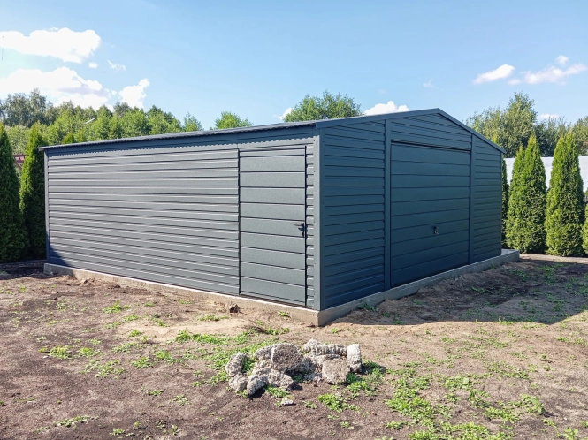 garaz-blaszany-6x6m-dwuspadowy-1-brama-profil-2-l.jpg