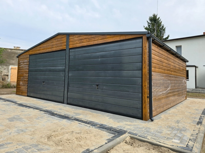 garaz-blaszany-drewnopodobny-7x6m-dab-grafit-1.jpg