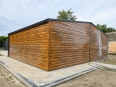 garaz-blaszany-drewnopodobny-7x6m-dab-grafit-3.jpg