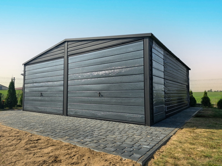 garaz-blaszany-6x6-dwuspadowy-czern-grafit-1-l.jpg