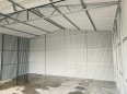 garaz-blaszany-dwustanowiskowy-z-wiatami-12x7,5m-orzech-5.jpg