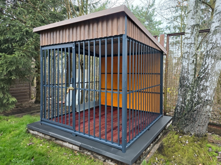 kojec-dla-malego-psa1,74x1,8m-grafit-orzech-l.jpg