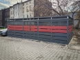 wiata-smietnikowa-7x3-grafit-ral3011-furtka-dwuskrzydlowa-3.jpg