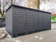wiata-smietnikowa-5,5x3-grafit-pelne-oblachowanie-grafit-1.jpg