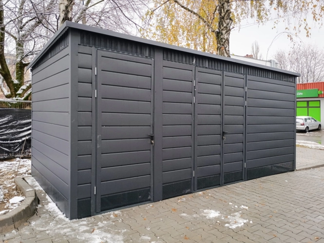 wiata-smietnikowa-5,5x3-grafit-pelne-oblachowanie-grafit-1.jpg