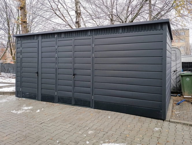wiata-smietnikowa-5,5x3-grafit-pelne-oblachowanie-grafit-2.jpg
