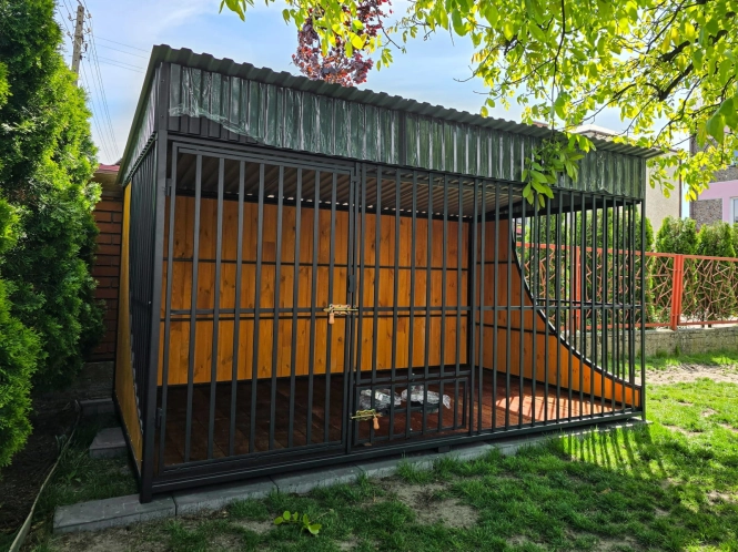 kojec-dla-psa-3x2m-odeskowanie-miski-nora-l.jpg