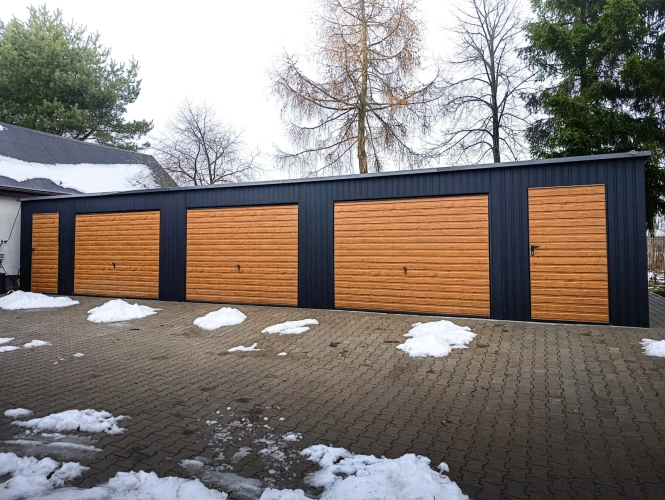 garaz-blaszany-14x6m-matowa-czern-dab-rustykalny-t7-podwyzszony-bez-okien-3.jpg