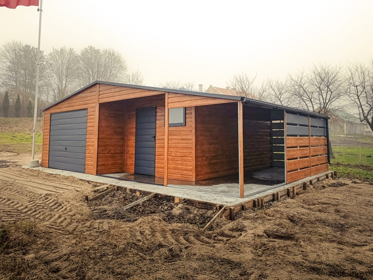 garaz-blaszany-z-wiata-pomieszcz-gosp-9x5,5m-dab-matowy-grafit-7.jpg