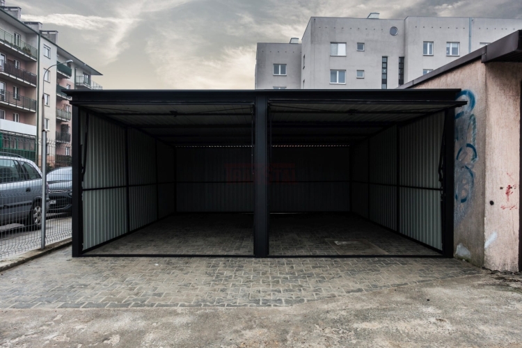 garaz-blaszany-5x5,5-czarny-matowy-transtal-4.jpg