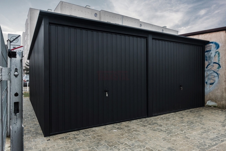 garaz-blaszany-5x5,5-czarny-matowy-transtal-5.jpg