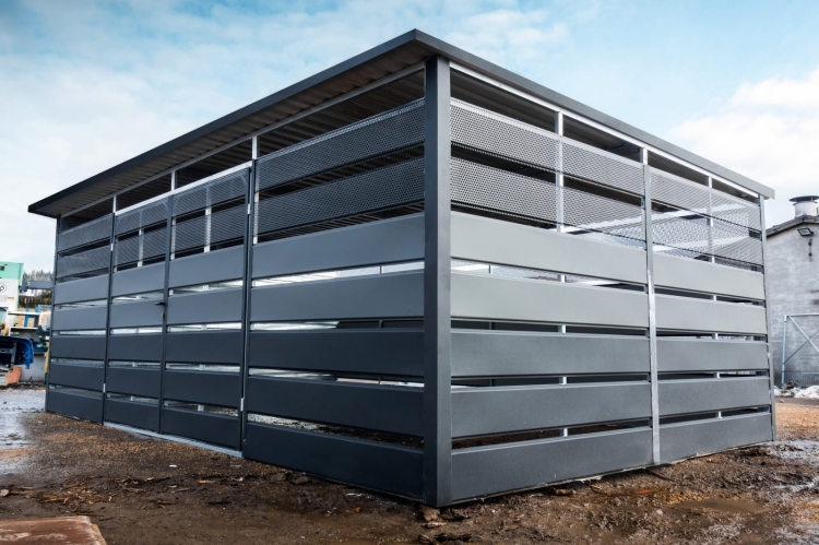 wiata-smietnikowa-schowek-5x5m-blacha-perforowana-1-low.jpg