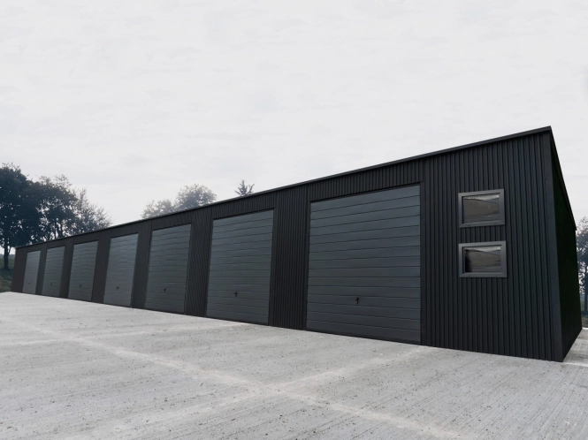 Garaż blaszany Hala 32x7m w kolorach Matowa Czerń i Grafit wyposażona w automatykę