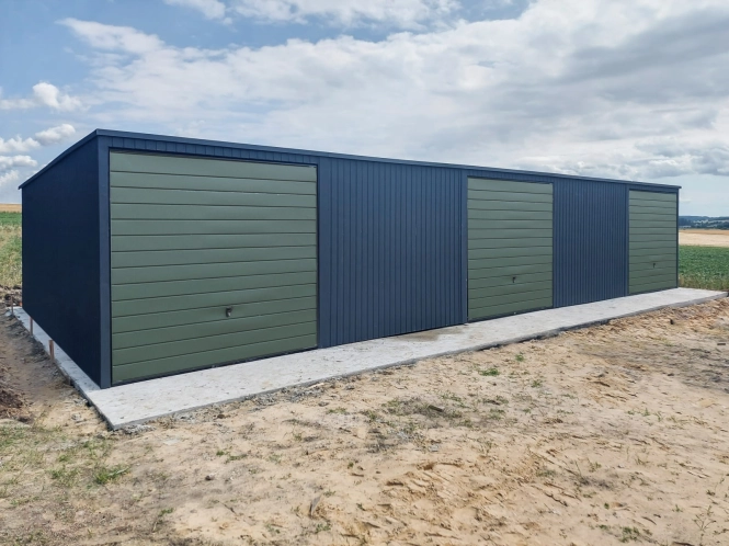 garaz-blaszany-15x6m-matowy-grafit-matowa-zielen-3.jpg